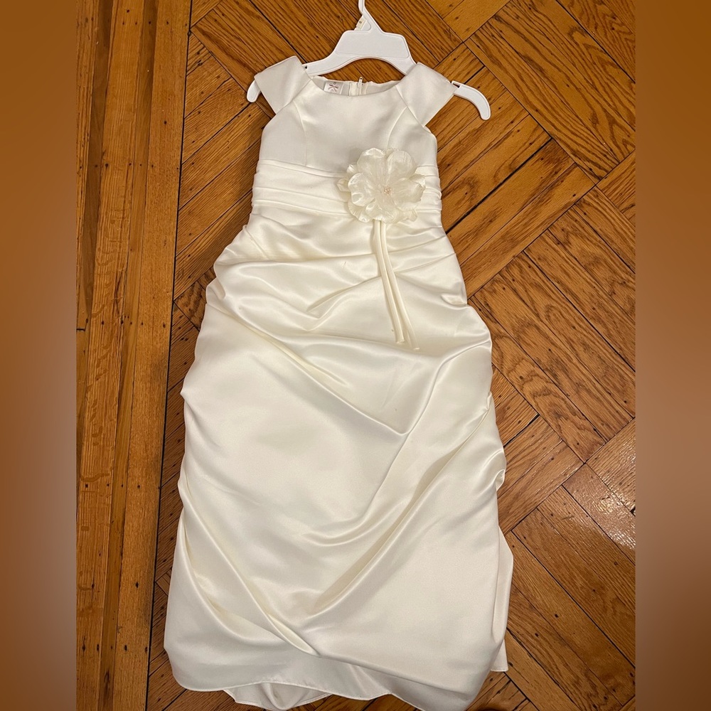 Girls Bridal/Communion Dress